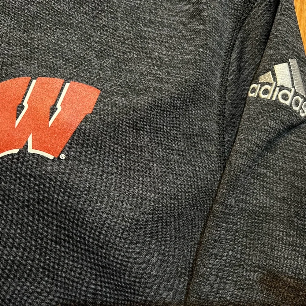 adidas Men's Wisconsin Badgers 1/4-Zip Tech Fleece Sweatshirt